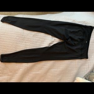 Lululemon leggings size medium